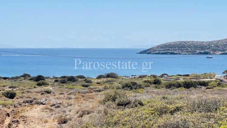 Οικόπεδο με θέα και οικοδομική άδεια